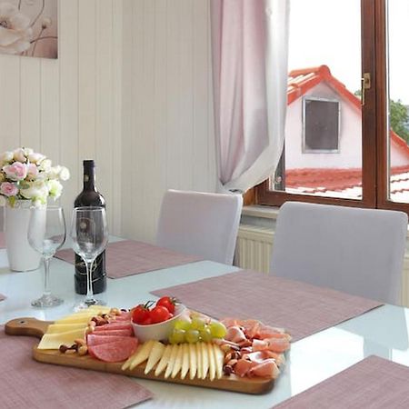 Holiday Home Mons Aureus Gornje Sitno Luaran gambar