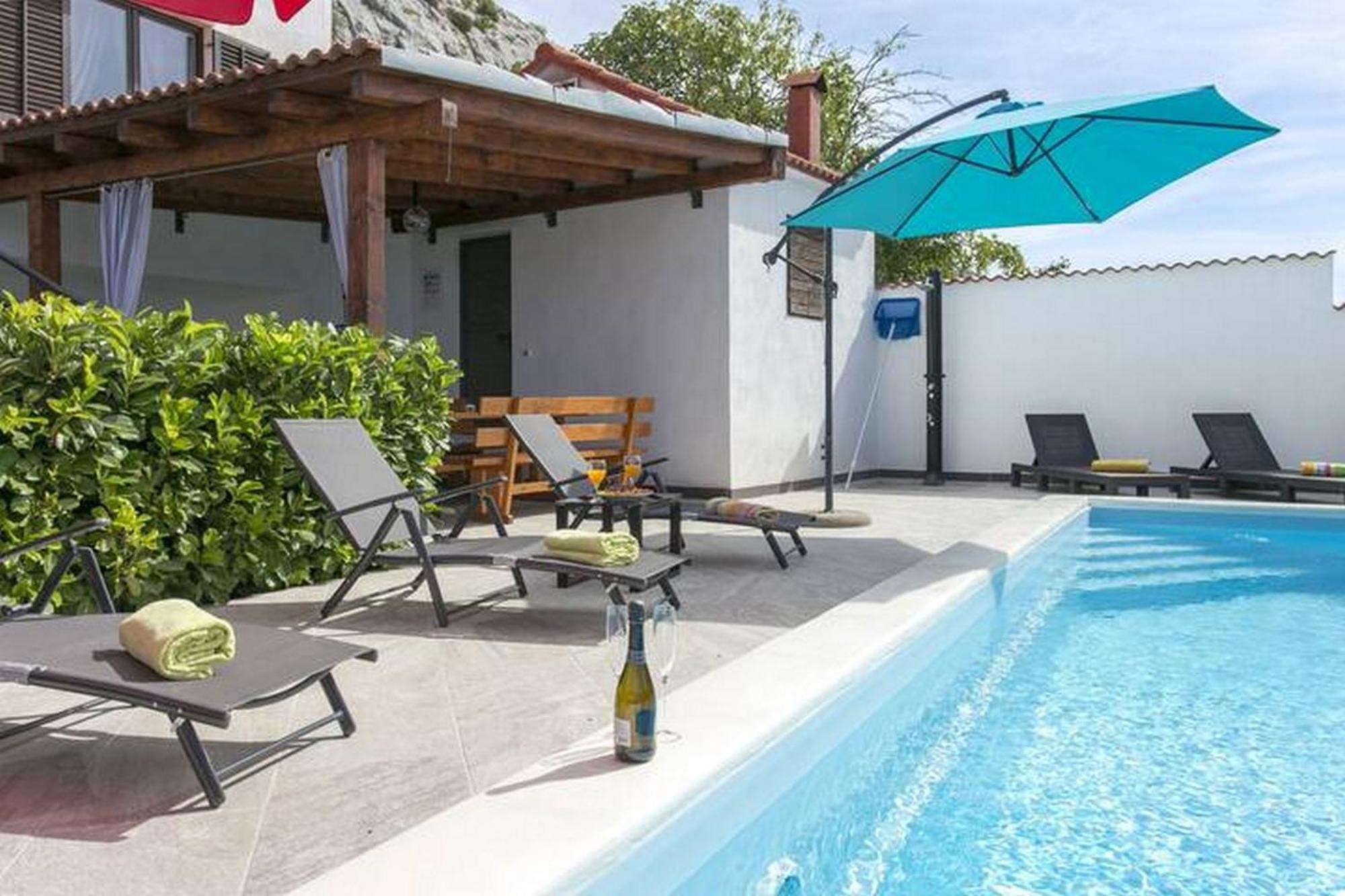 Holiday Home Mons Aureus Gornje Sitno Luaran gambar