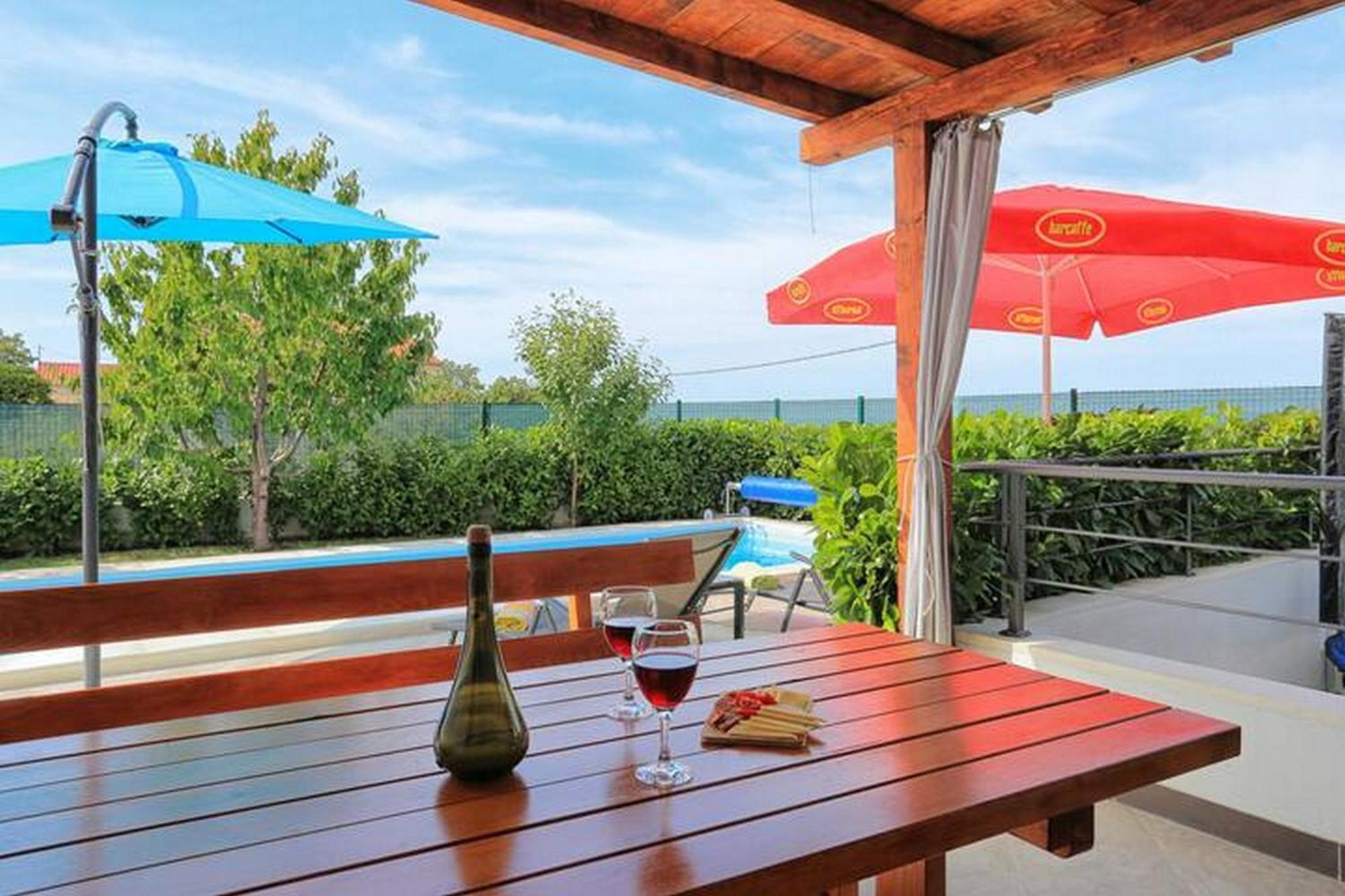 Holiday Home Mons Aureus Gornje Sitno Luaran gambar